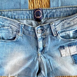 Patched Jeans - BERSHKA (Spain)